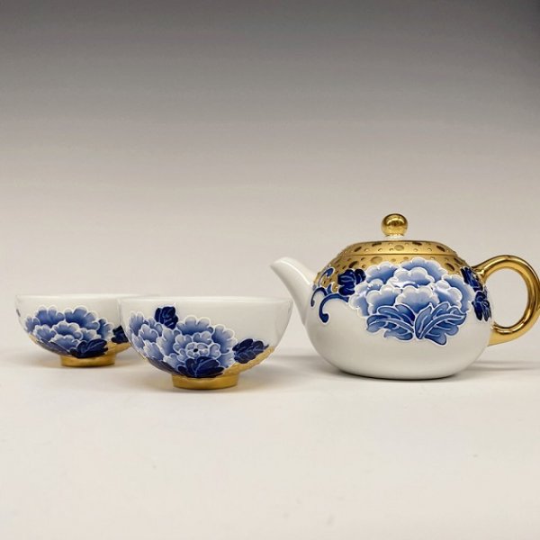 青花牡丹小茶具組一壺二杯- 商品目錄| MOORE ART 摩爾藝術空間